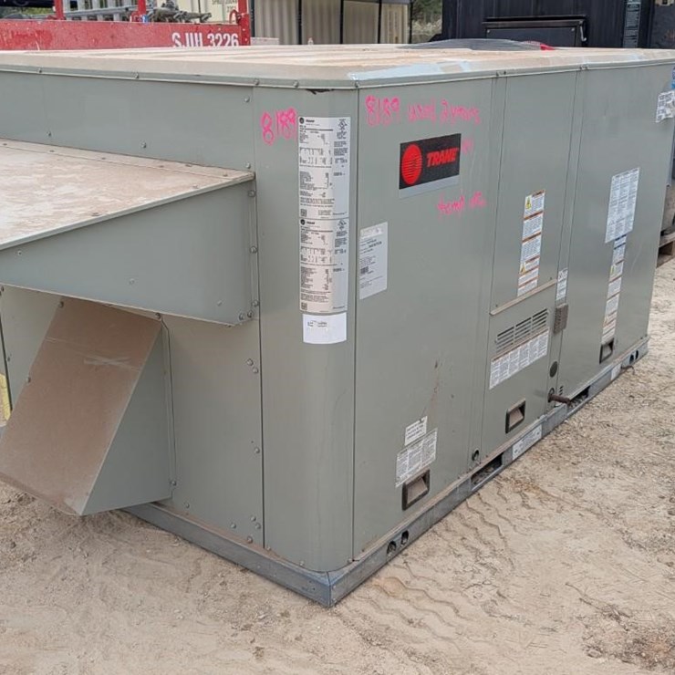 COMMERICAL ROOFTOP AIR CONDITIONING SYSTEM
