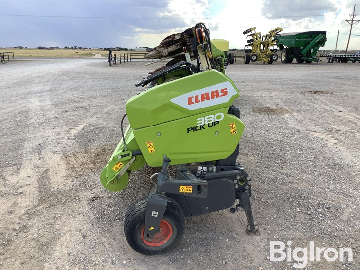 2022-claas-380-image-8