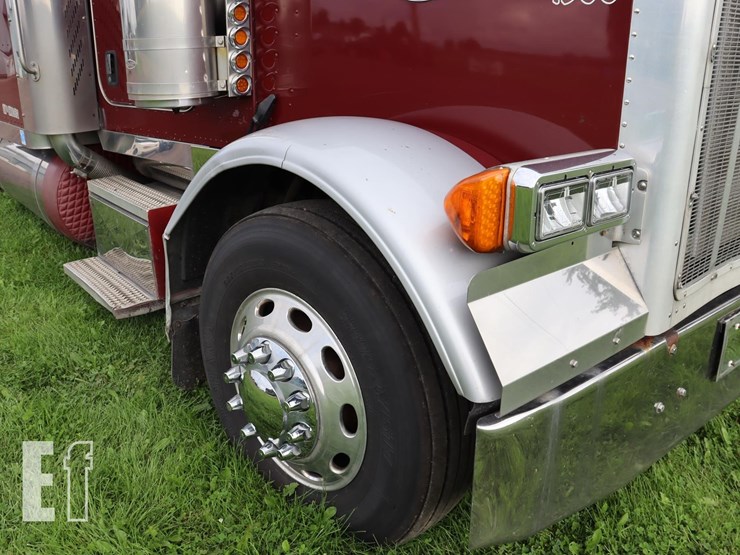 2006-peterbilt-379-image-25