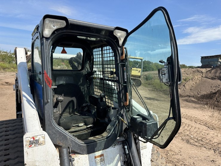 2019-bobcat-t650-image-20
