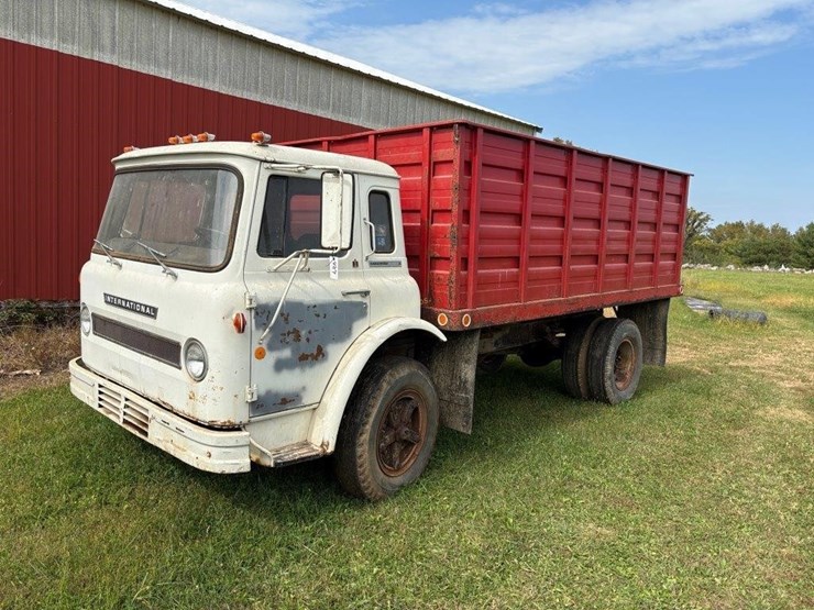 1972-international-cargostar-image-1