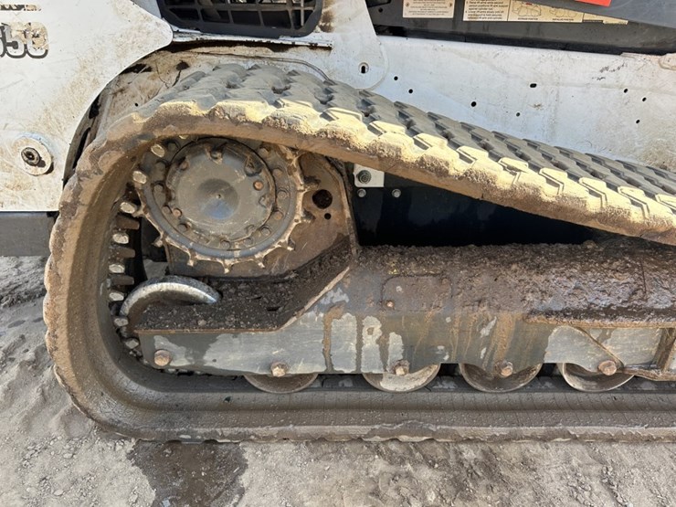 2019-bobcat-t650-image-38