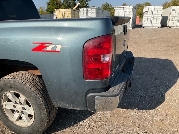 2010-gmc-sierra-1500-image-29