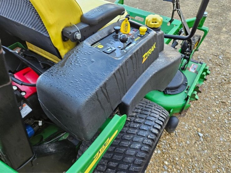john-deere-757-image-17
