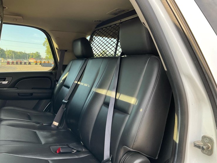 2014-chevrolet-tahoe-image-66