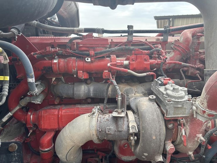 peterbilt-389-image-19