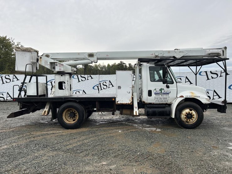 2002-international-durastar-4300-image-6