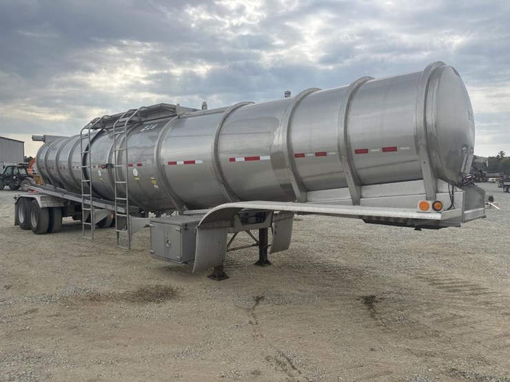 2016-polar-tank-image-7