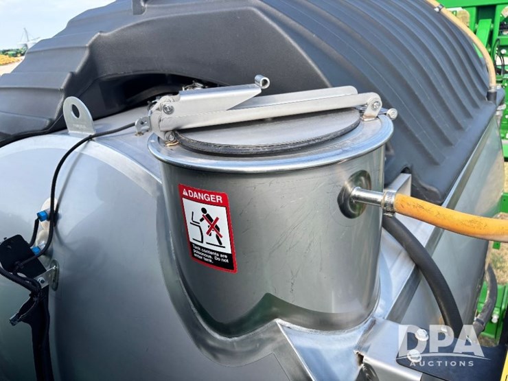 2019-john-deere-r4045-image-126