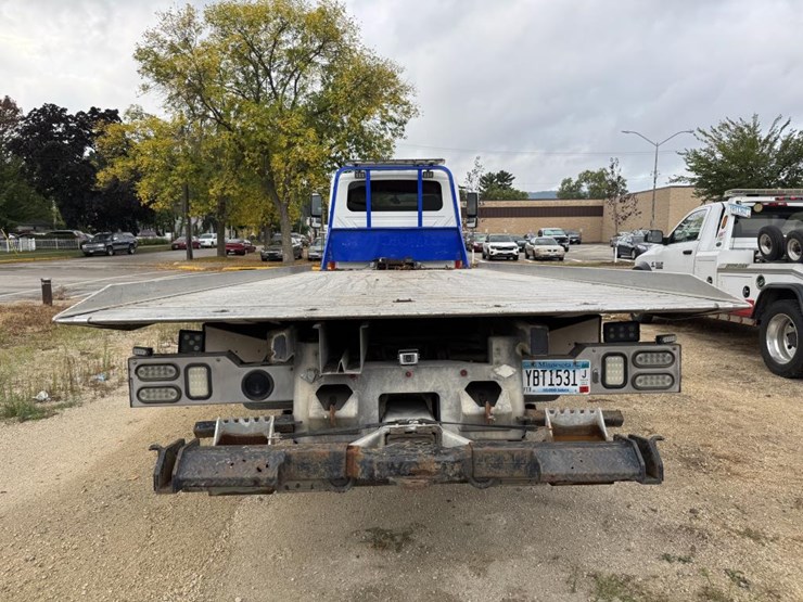 2017-international-durastar-4300-image-4