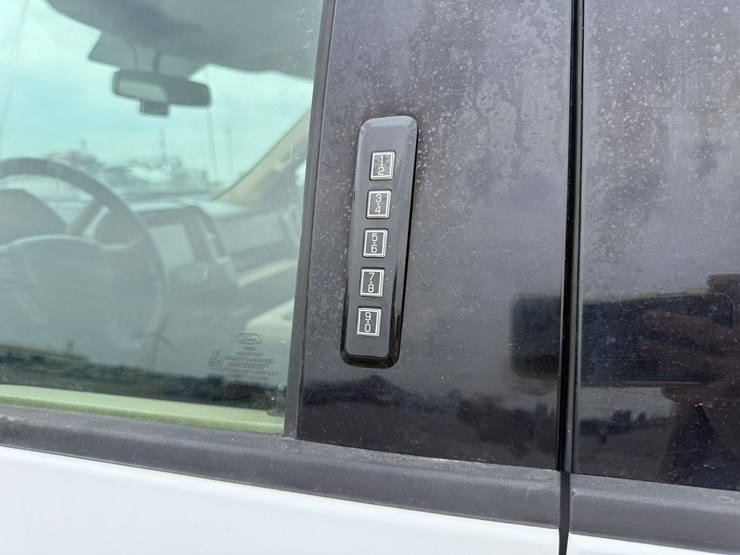 2018-ford-f150-image-13