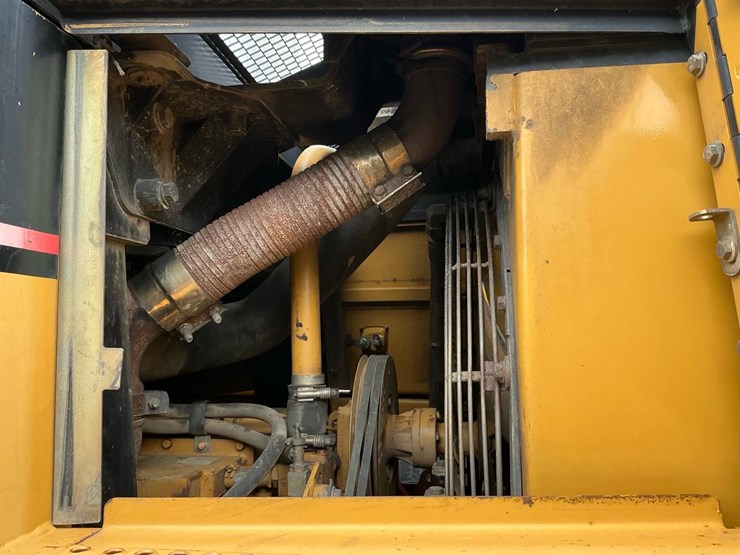 caterpillar-963c-image-7