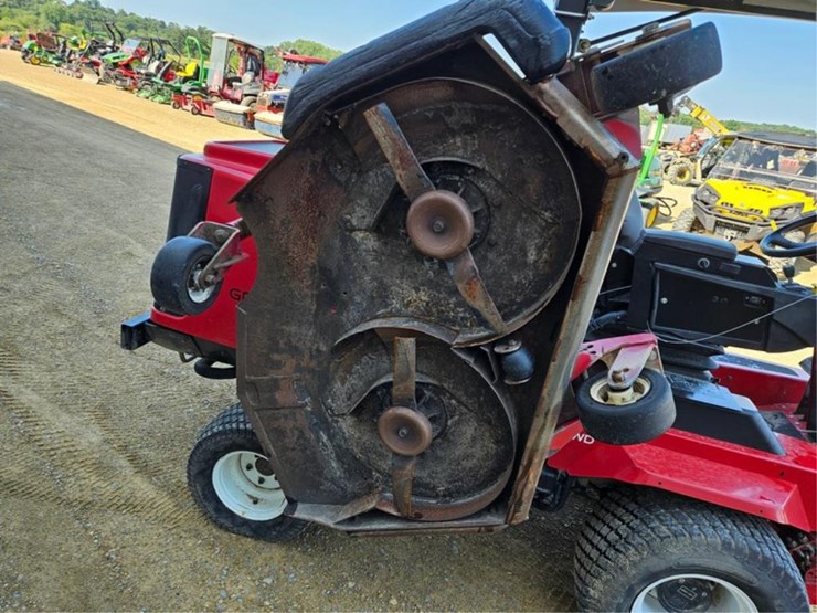 2015-toro-groundsmaster-4000d-image-19