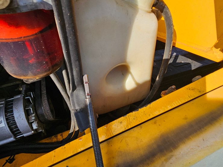 2001-jcb-520-image-28