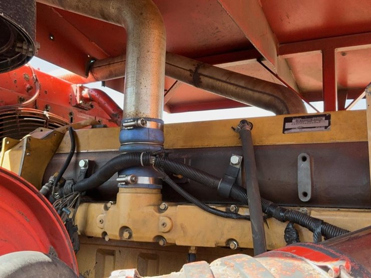 john-deere-12-image-50