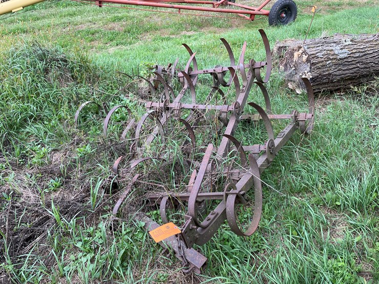 #7135-•-metal-cultivator-pieces-image-1