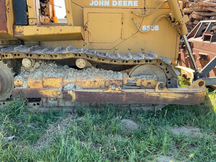 deere-850b-image-19