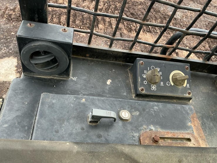 caterpillar-963c-image-35