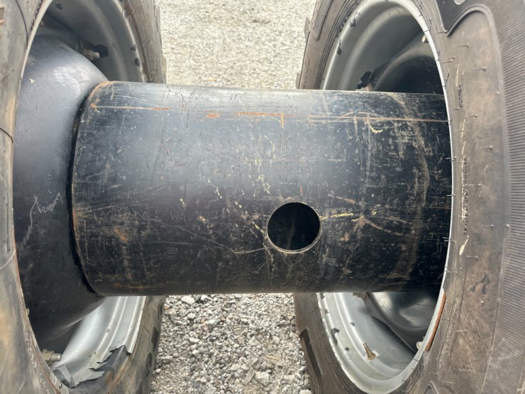 case-ih-340-image-18