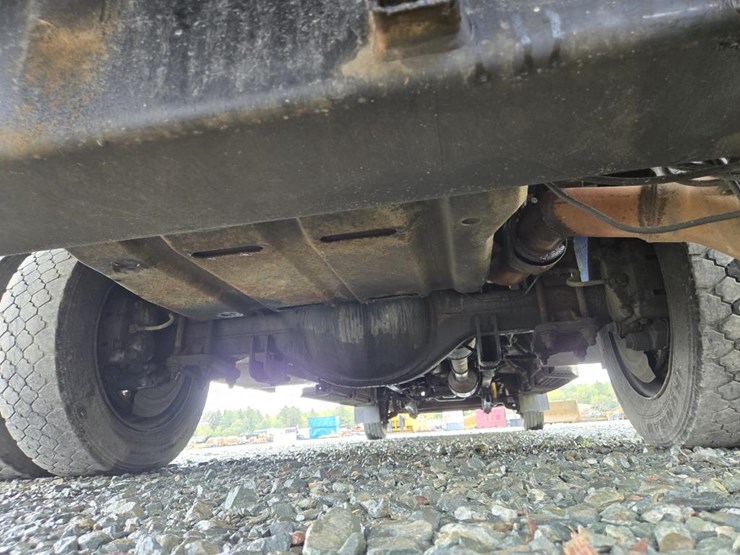 2009-ford-f550-image-47