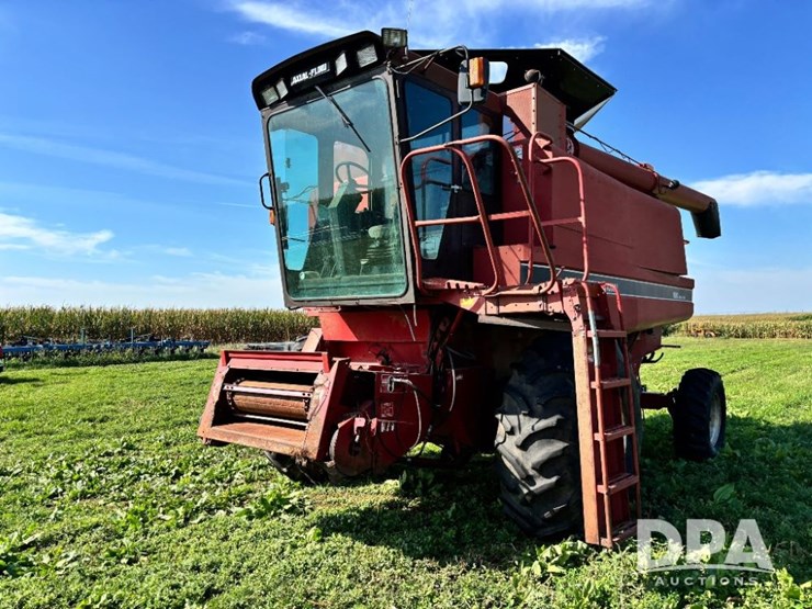 case-ih-1680-image-17