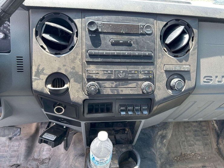 2016-ford-f550-image-14