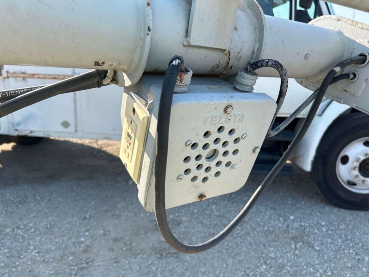 2005-international-durastar-4300-image-32