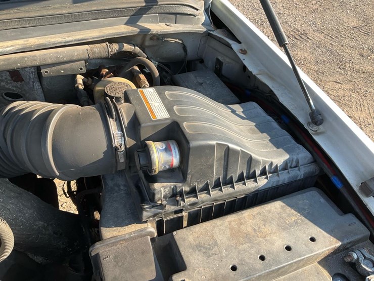 1999-ford-f550-image-54