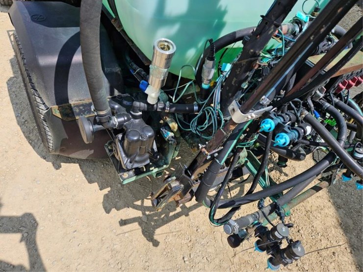 toro-multi-pro-5700d-image-12