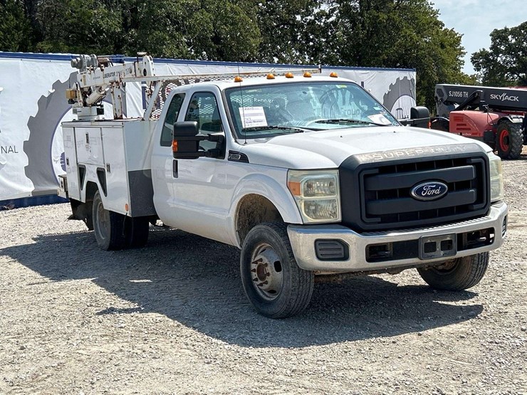 2015-ford-f350-image-4