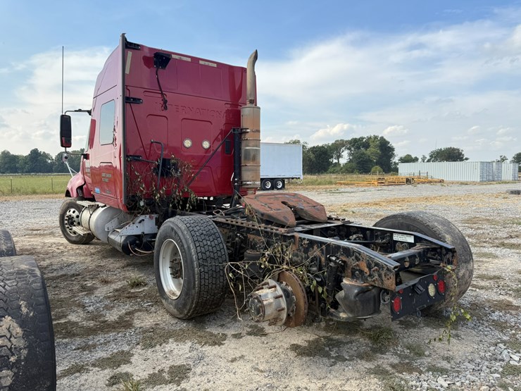 2014-international-prostar-image-6