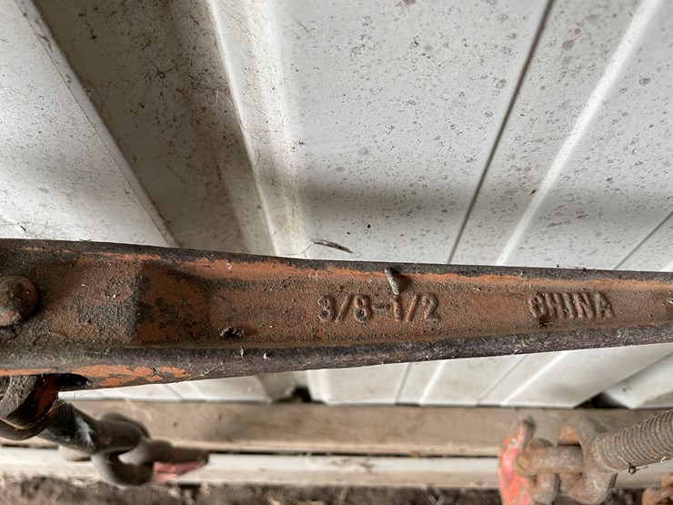 #7139-•-2-chains-and-2-binders-image-13