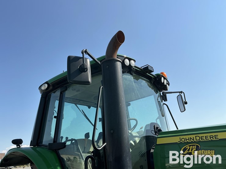 2022-john-deere-6155m-image-12