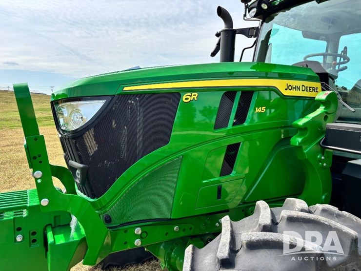 2024-john-deere-6r-145-image-32