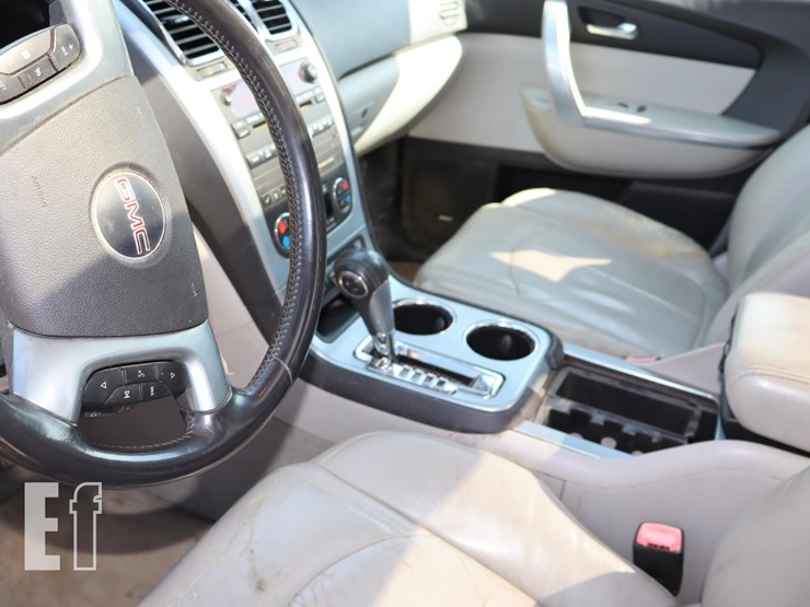 2008-gmc-acadia-image-19
