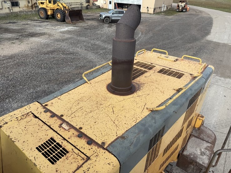komatsu-wa600-image-71