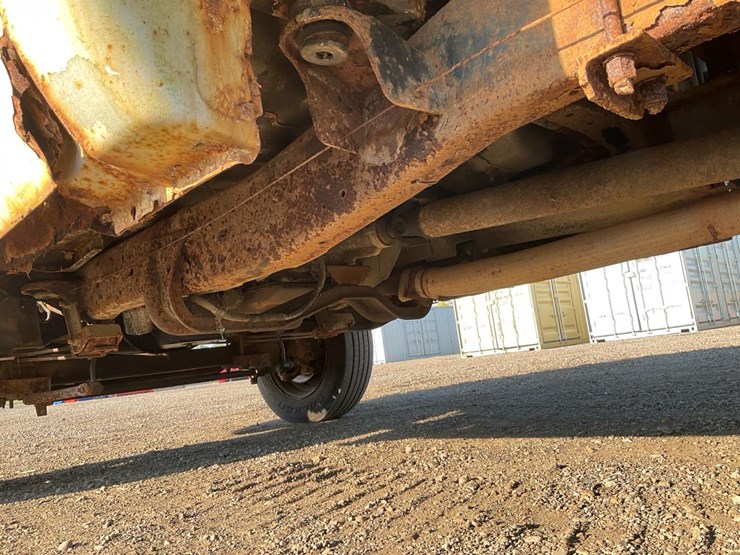 1999-ford-f550-image-24