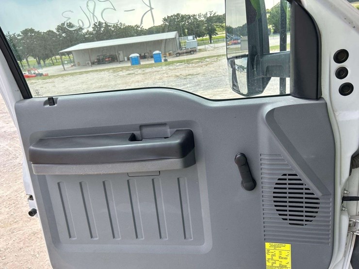 2017-ford-f750-image-10