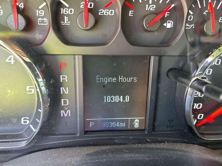 2016-chevrolet-tahoe-image-6