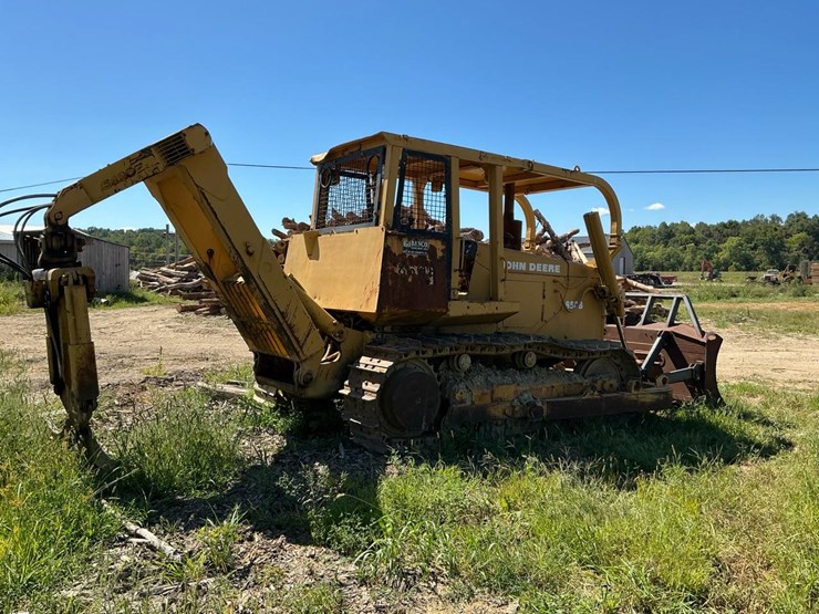 deere-850b-image-5