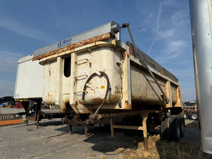 1978-clement-dump-trailer-image-1