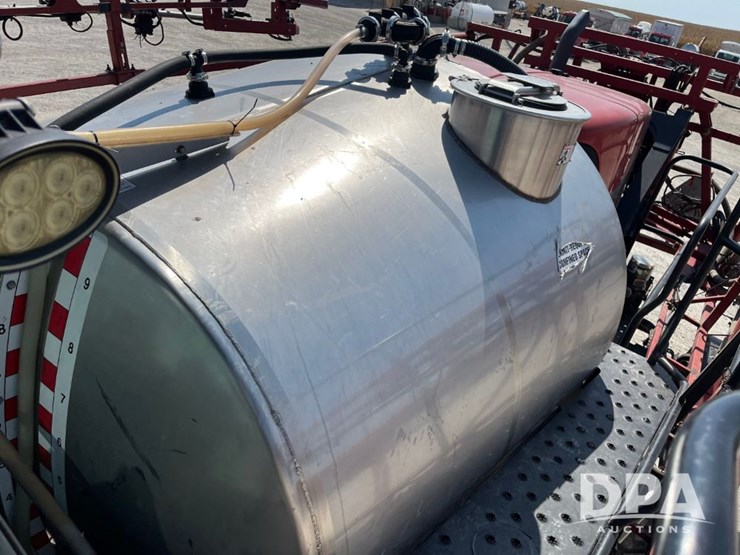 2016-case-ih-patriot-3340-image-60