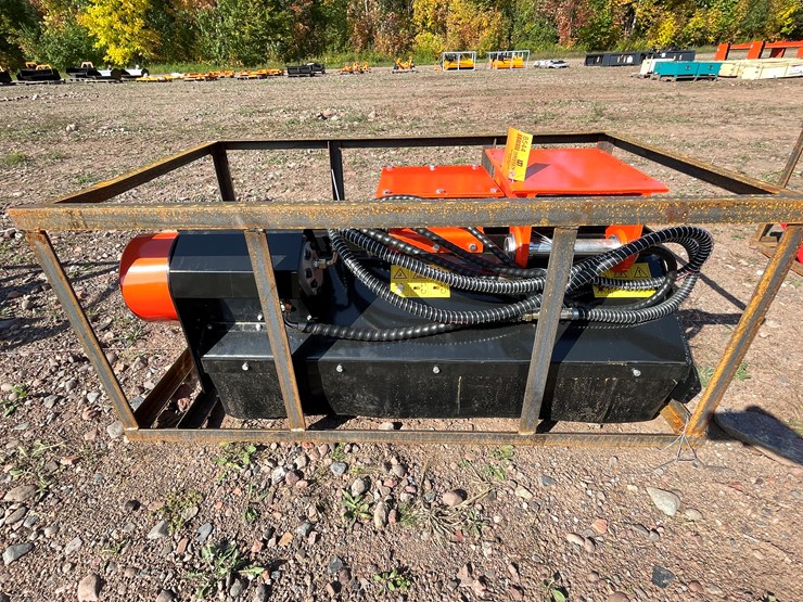 caterpillar-307-image-6