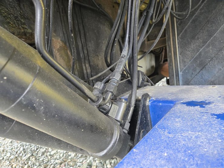2009-ford-f550-image-49