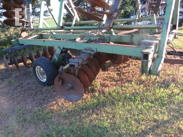 john-deere-230-image-6