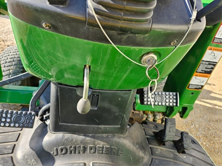 2000-john-deere-4400-image-29