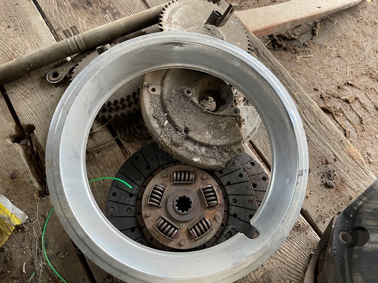 #7147-•-contents-on-flat-rack-wagon-image-5