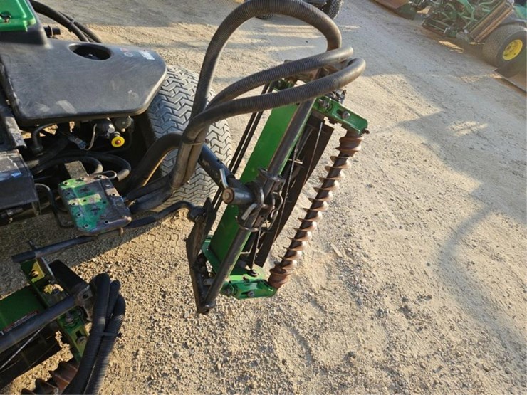 john-deere-3225c-image-16