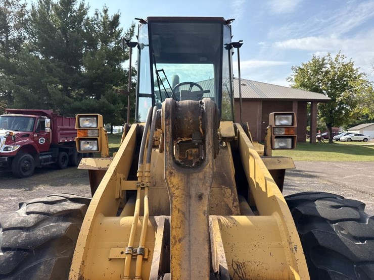 1990-case-621zf-image-16