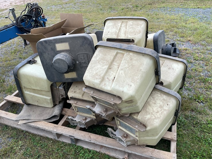 kinze-2300-image-54